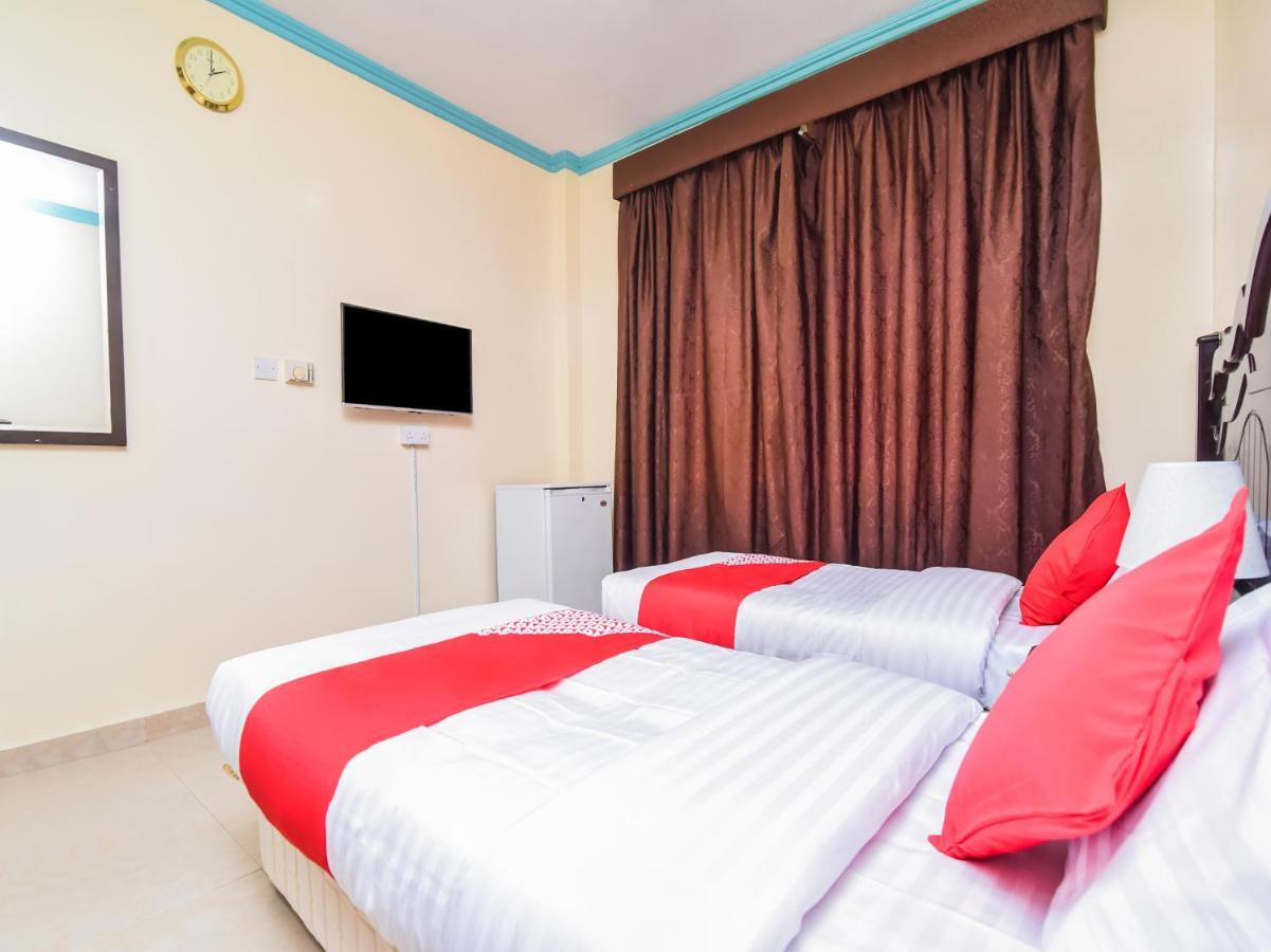 Oyo 170 Roy Sand Hotel Дубай Экстерьер фото